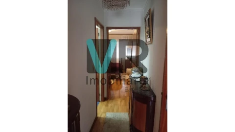 Apartamento T3 para Venda em Aldoar, Foz do Douro e Nevogilde