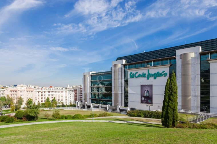 Apartamento T1 para Venda em Avenidas Novas Foto 13