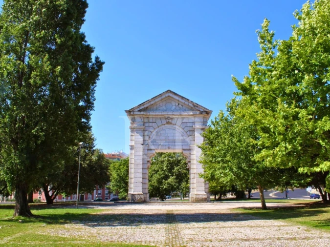 Apartamento T1 para Venda em Avenidas Novas Foto 12