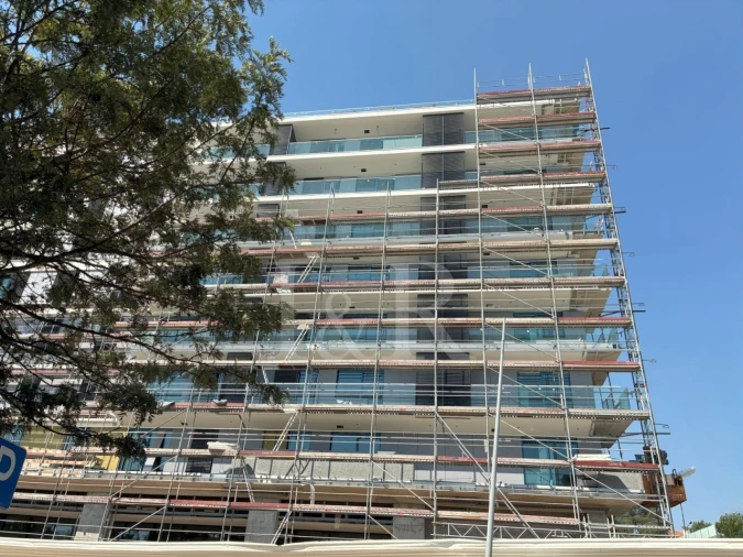 Apartamento T1 para Venda em Avenidas Novas Foto 6