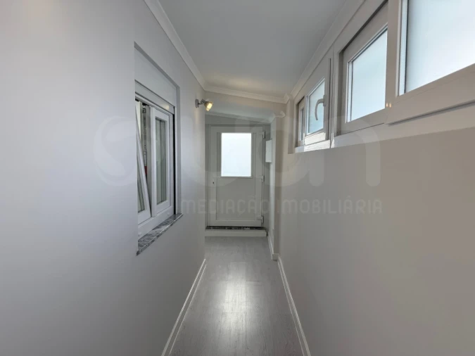 Moradia T3 para Venda em Benavente Foto 12