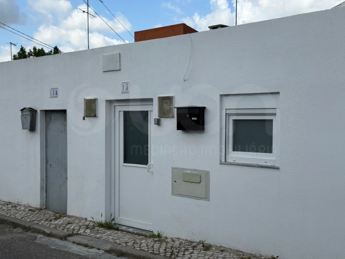 Moradia T3 para Venda em Benavente Foto 14