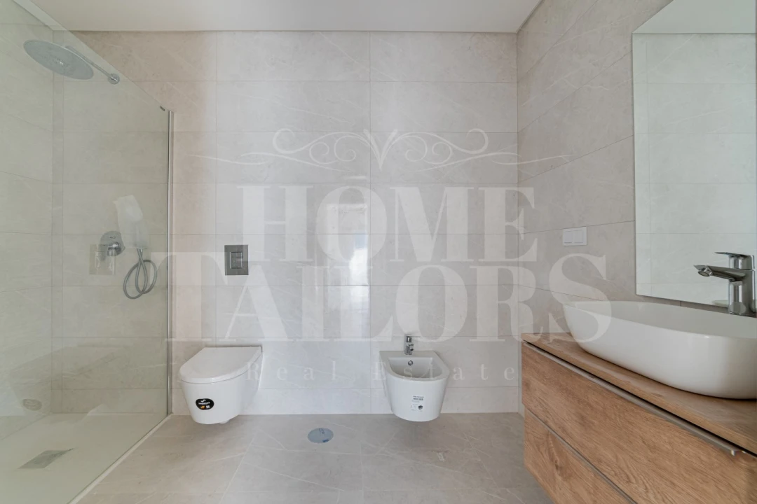 Moradia T4 para Venda em Santo Isidoro Foto 13