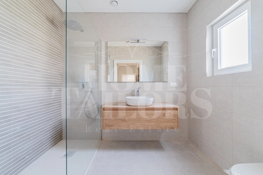 Moradia T4 para Venda em Santo Isidoro Foto 22