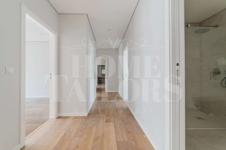 Moradia T4 para Venda em Santo Isidoro Foto 11