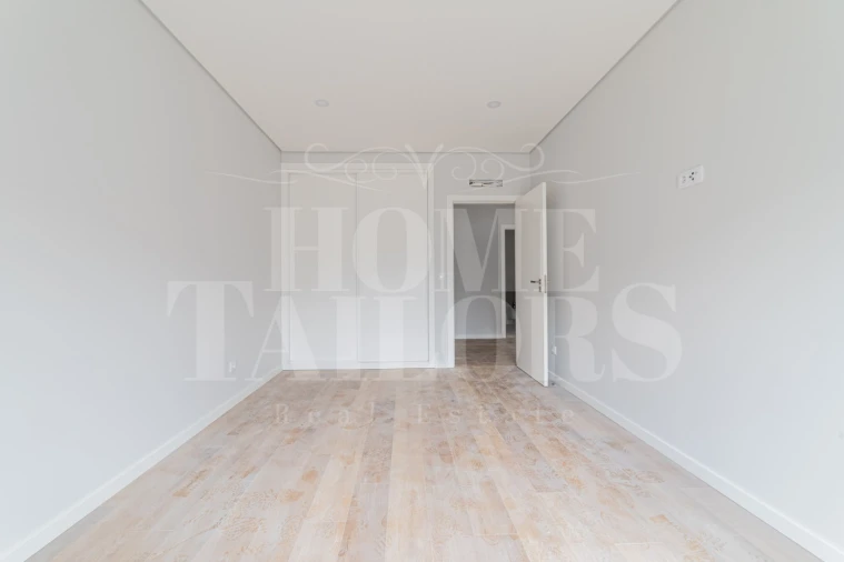 Moradia T4 para Venda em Santo Isidoro Foto 17