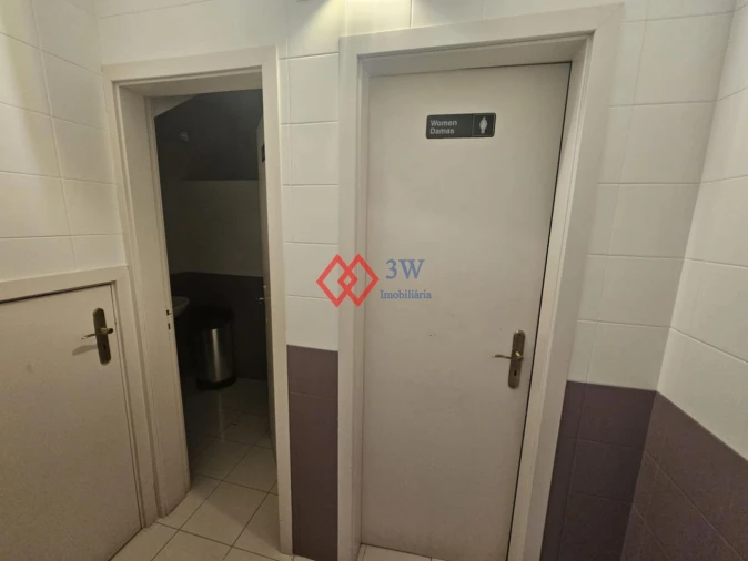 Loja para Trespasse em Torres Novas (São Pedro), Lapas e Ribeira Branca Foto 16