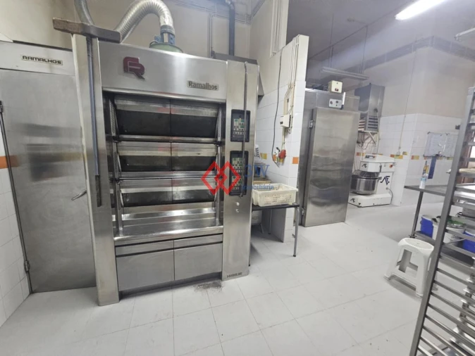 Loja para Trespasse em Torres Novas (São Pedro), Lapas e Ribeira Branca Foto 18