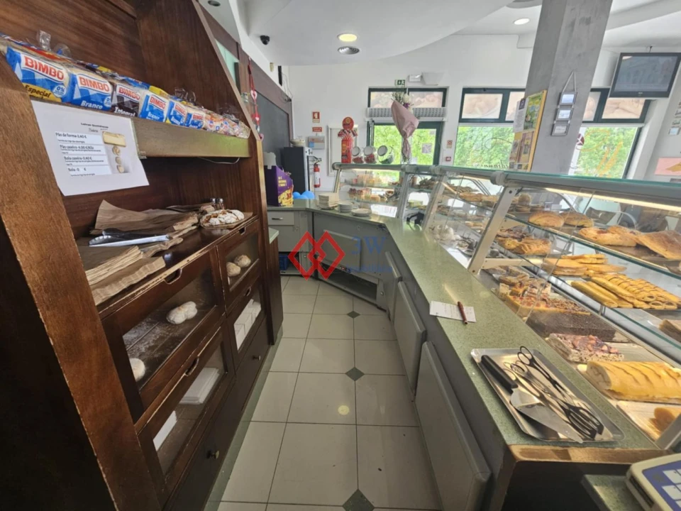 Loja para Trespasse em Torres Novas (São Pedro), Lapas e Ribeira Branca Foto 7