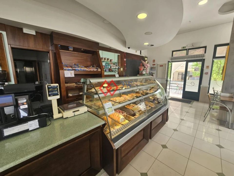 Loja para Trespasse em Torres Novas (São Pedro), Lapas e Ribeira Branca Foto 8