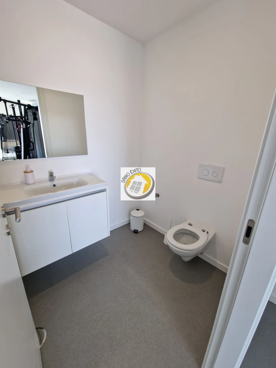 Apartamento T3 para Venda em Espinho Foto 43