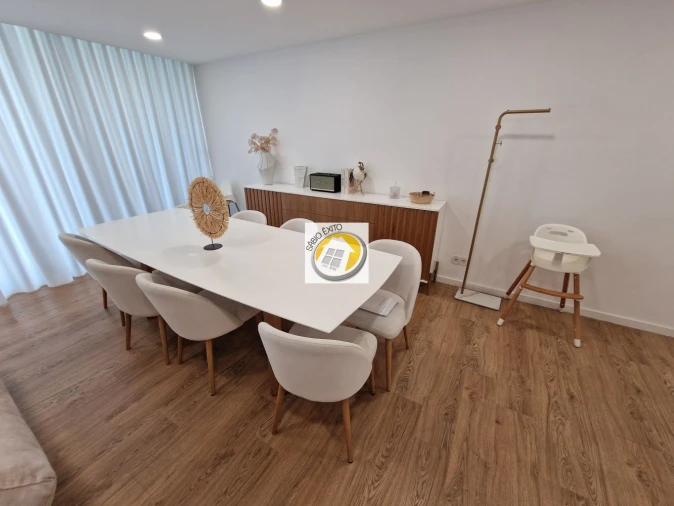 Apartamento T3 para Venda em Espinho Foto 33