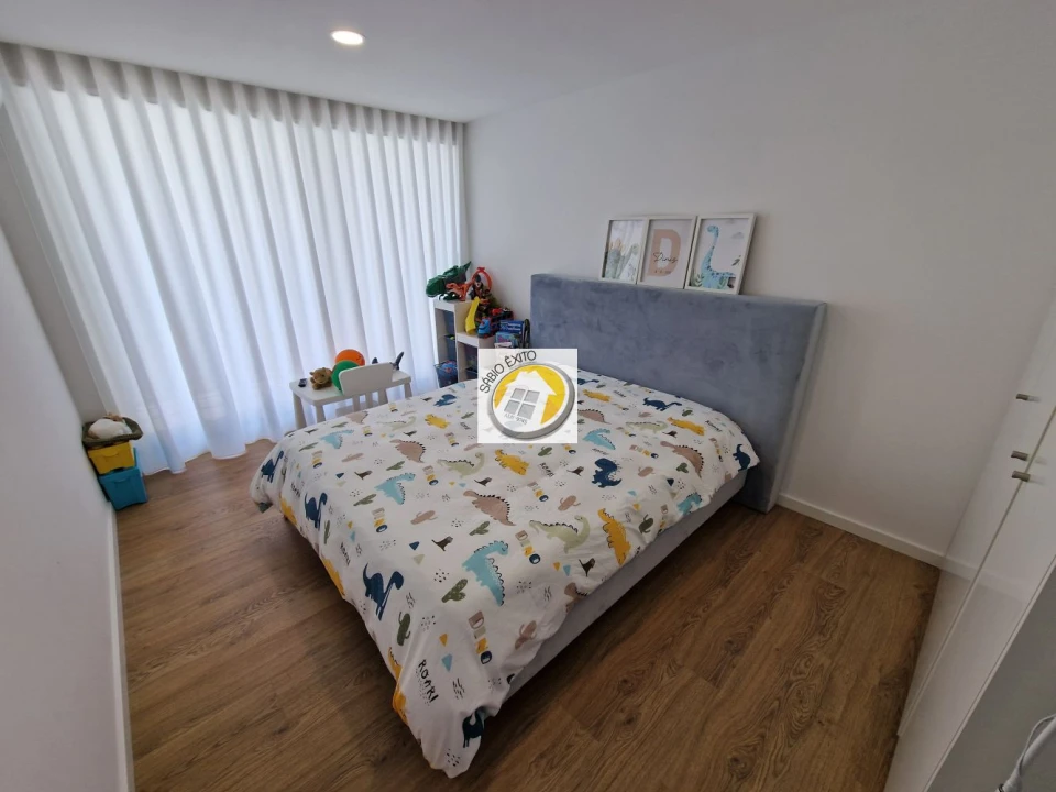 Apartamento T3 para Venda em Espinho Foto 28