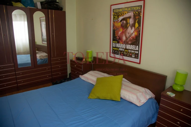 Apartamento T3 para Venda em Areeiro Foto 23