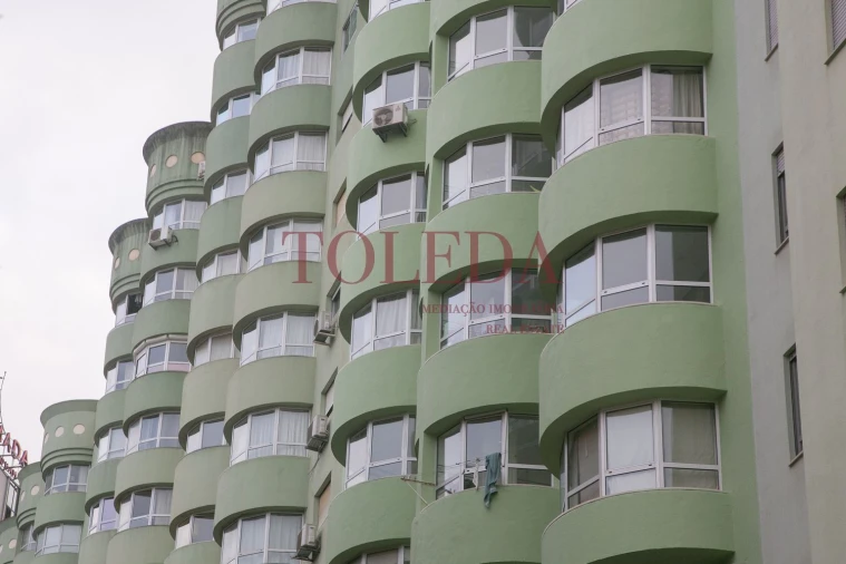 Apartamento T3 para Venda em Areeiro Foto 34