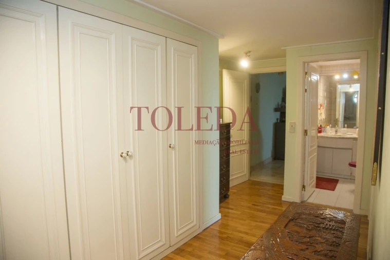 Apartamento T3 para Venda em Areeiro Foto 10