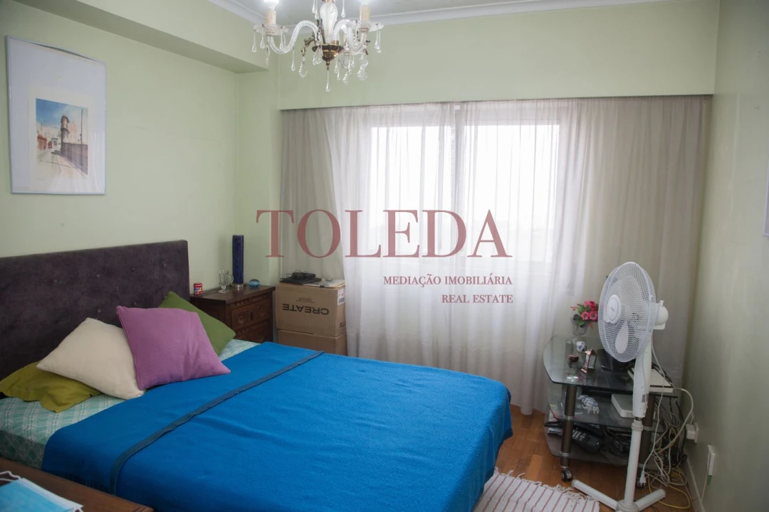 Apartamento T3 para Venda em Areeiro Foto 25