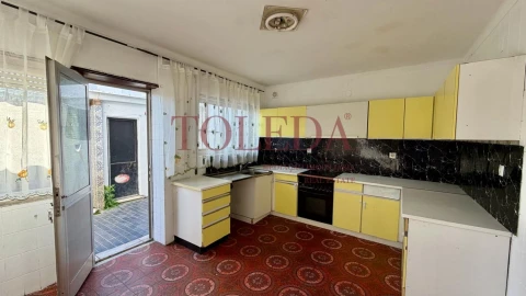 Moradia T5 para Venda em Montijo e Afonsoeiro
