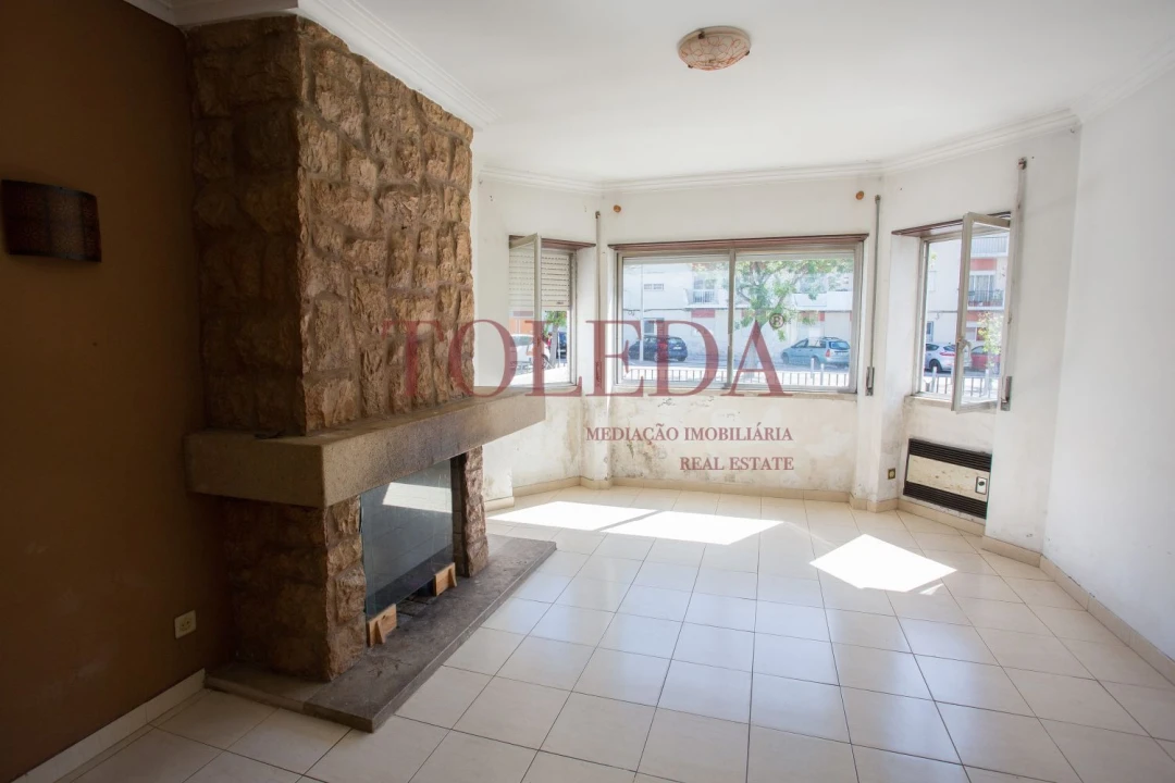 Moradia T5 para Venda em Montijo e Afonsoeiro Foto 16