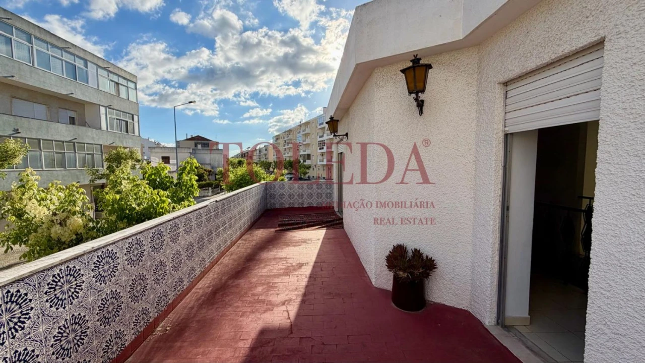 Moradia T5 para Venda em Montijo e Afonsoeiro Foto 42