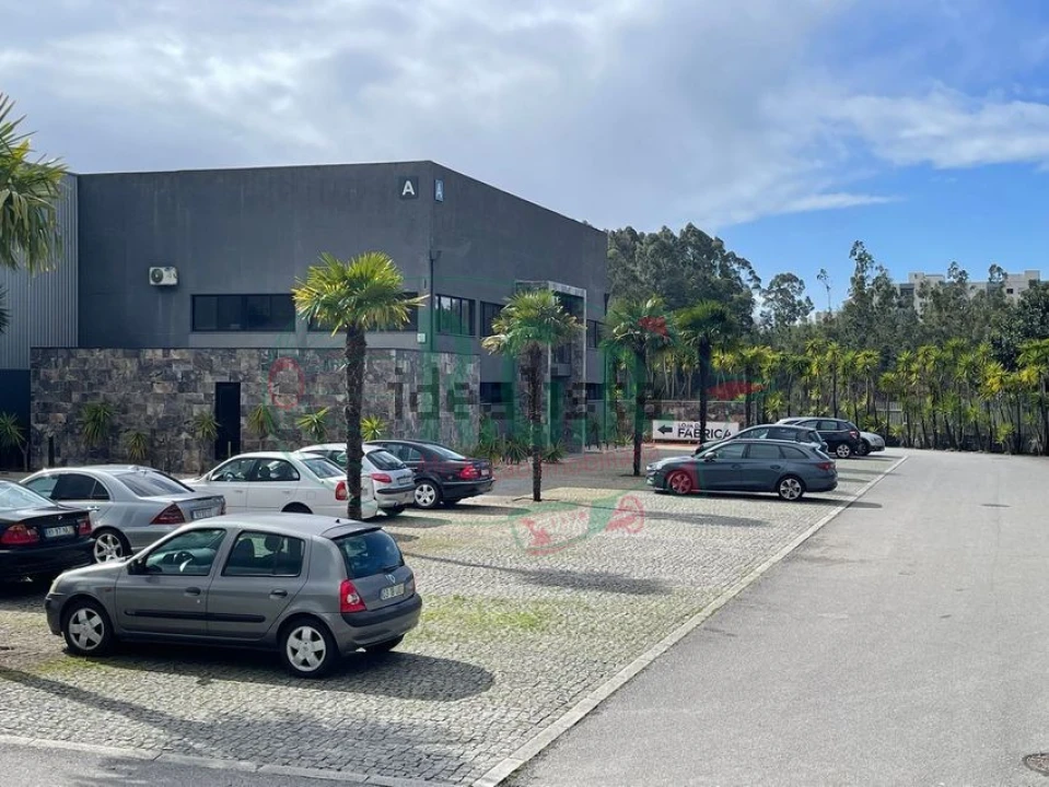 Escritório para Arrendamento em Fânzeres e São Pedro da Cova Foto 5