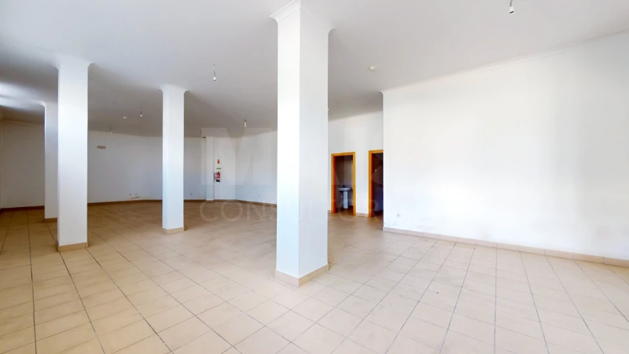 Loja para Venda em Soure Foto 10