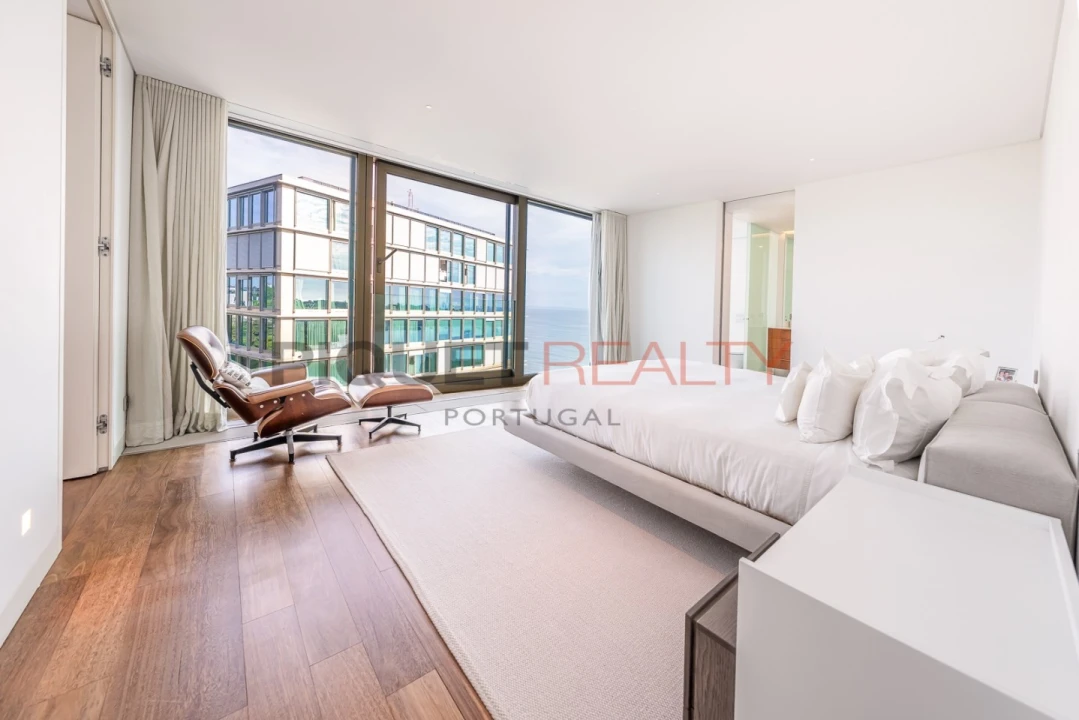 Apartamento T4 para Venda em Cascais e Estoril Foto 15