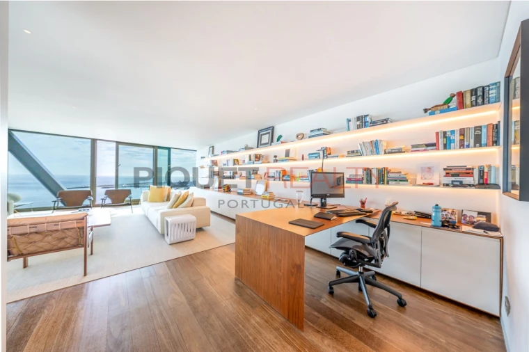 Apartamento T4 para Venda em Cascais e Estoril Foto 3