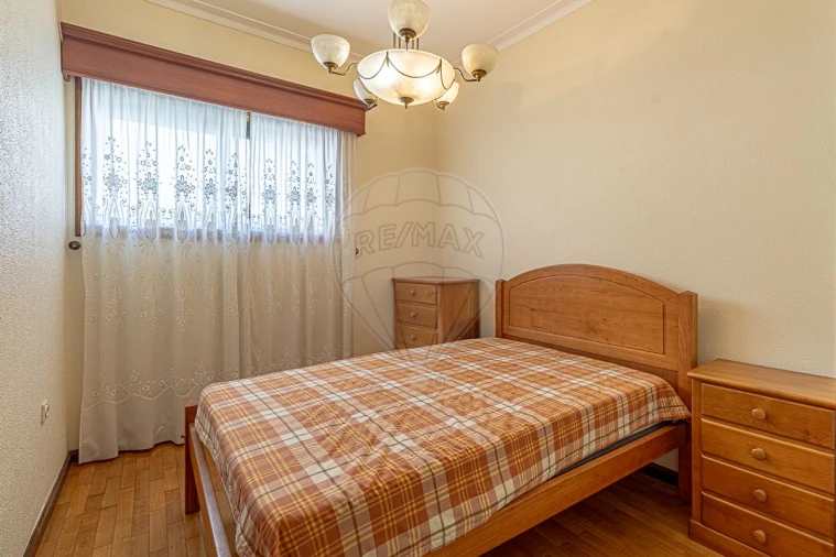 Moradia T4 para Venda em Gondomar (São Cosme), Valbom e Jovim Foto 13