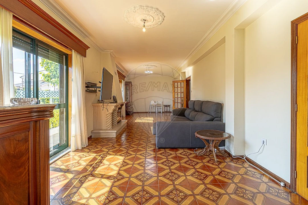 Moradia T4 para Venda em Gondomar (São Cosme), Valbom e Jovim Foto 7