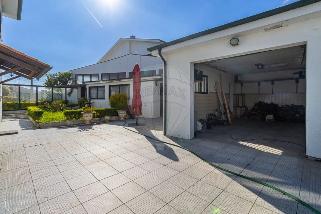 Moradia T4 para Venda em Gondomar (São Cosme), Valbom e Jovim Foto 32