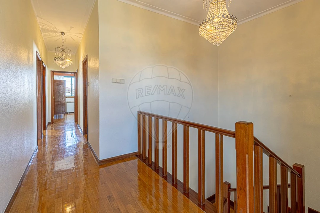 Moradia T4 para Venda em Gondomar (São Cosme), Valbom e Jovim Foto 18