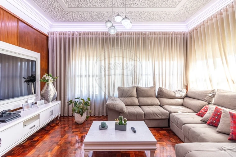 Quinta T4 para Venda em Gondomar (São Cosme), Valbom e Jovim Foto 17