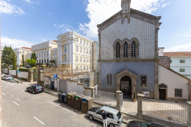 Prédio para Arrendamento em Cedofeita, Santo Ildefonso, Sé, Miragaia, São Nicolau e Vitória Foto 15