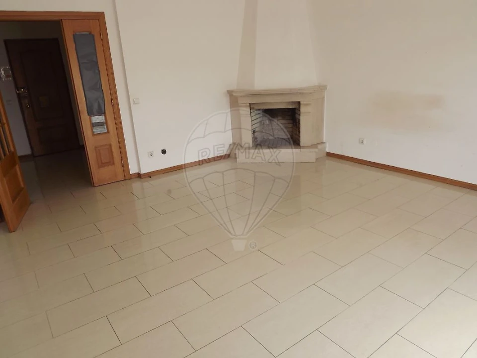 Apartamento T3 para Venda em Montijo e Afonsoeiro Foto 4