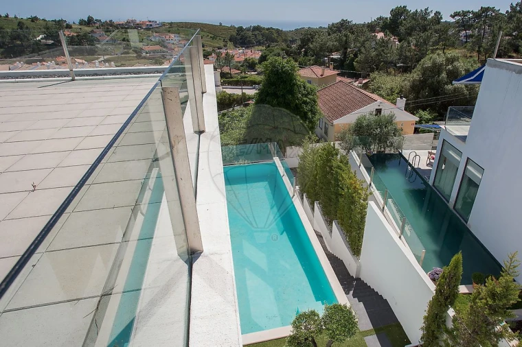 Moradia T5 para Venda em Alcabideche Foto 6