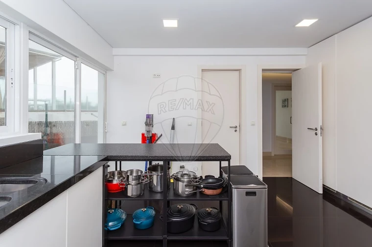 Moradia T5 para Venda em Alcabideche Foto 18