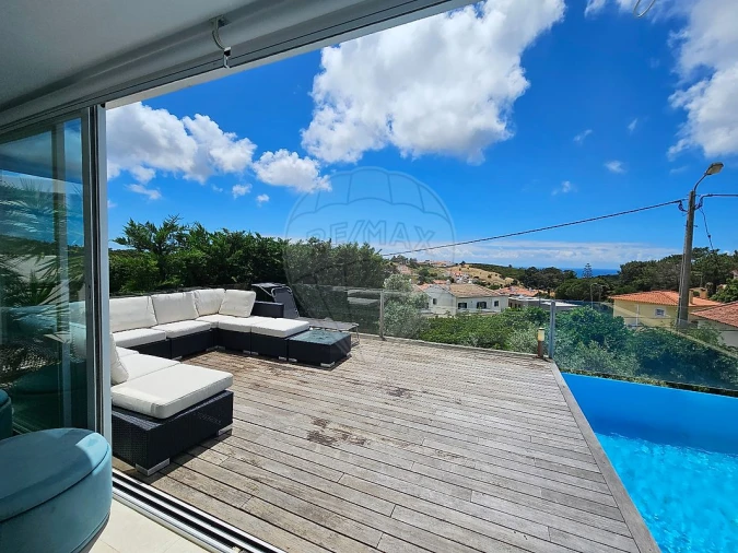 Moradia T5 para Venda em Alcabideche Foto 16