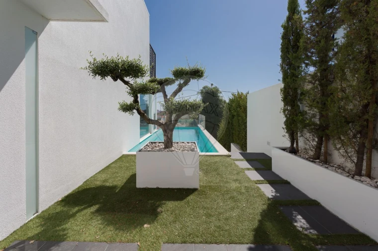 Moradia T5 para Venda em Alcabideche Foto 7