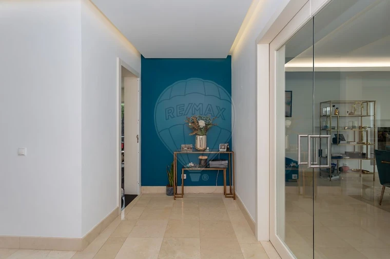 Moradia T5 para Venda em Alcabideche Foto 10