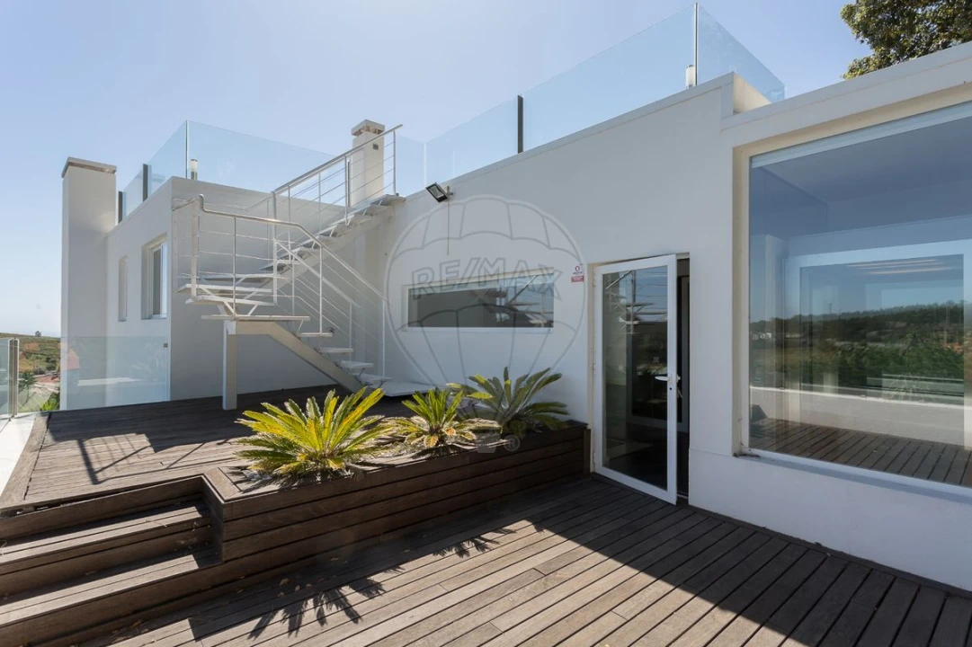 Moradia T5 para Venda em Alcabideche Foto 42