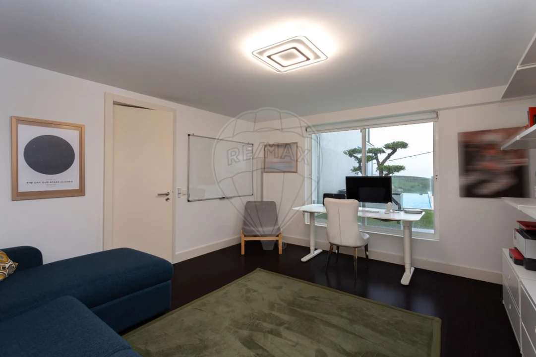 Moradia T5 para Venda em Alcabideche Foto 20