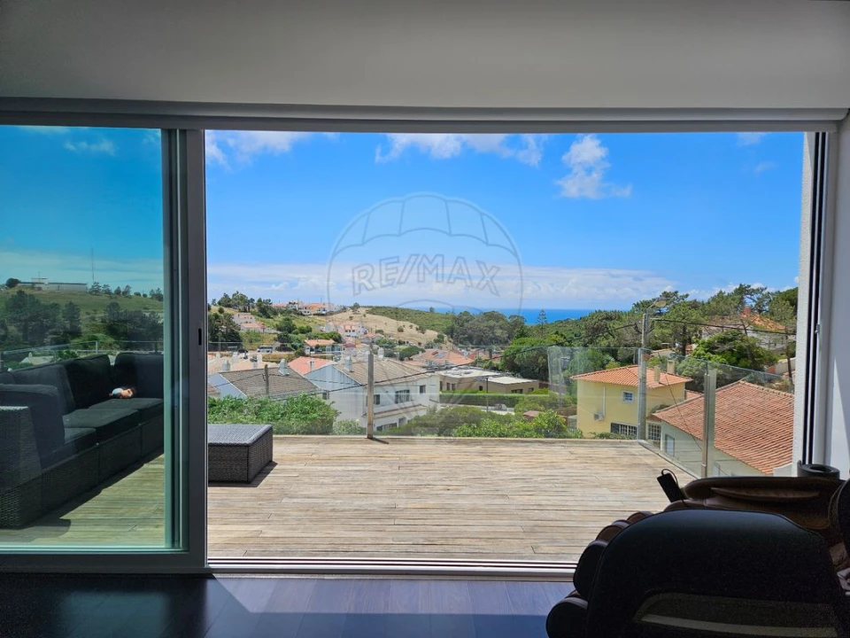 Moradia T5 para Venda em Alcabideche Foto 2