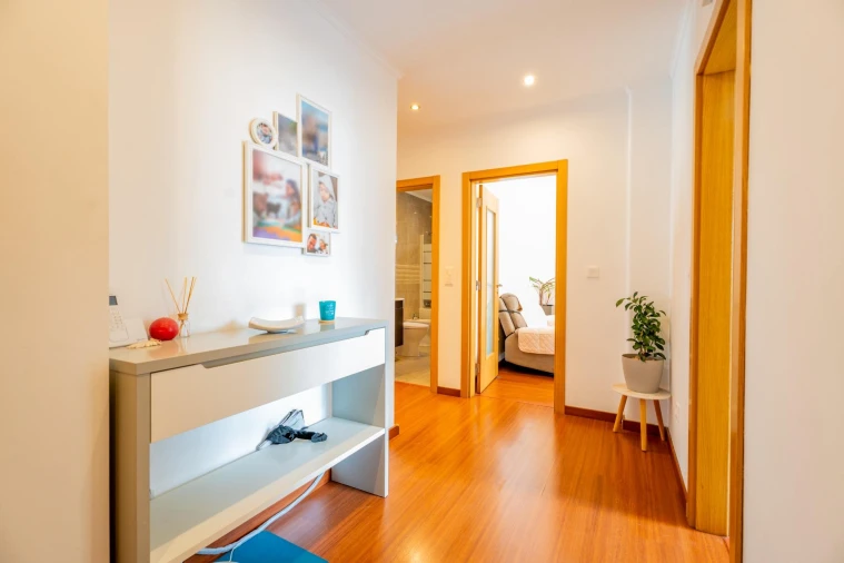 Apartamento T3 para Venda em Oeiras e São Julião da Barra, Paço de Arcos e Caxias Foto 4