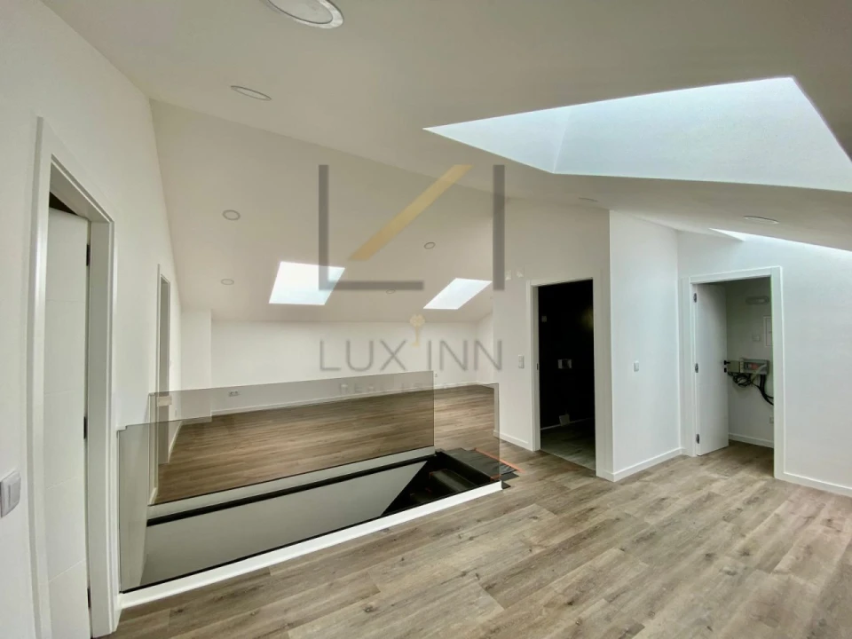 Moradia T4 para Venda em Agualva e Mira-Sintra Foto 44