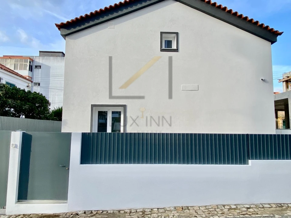 Moradia T4 para Venda em Agualva e Mira-Sintra Foto 13