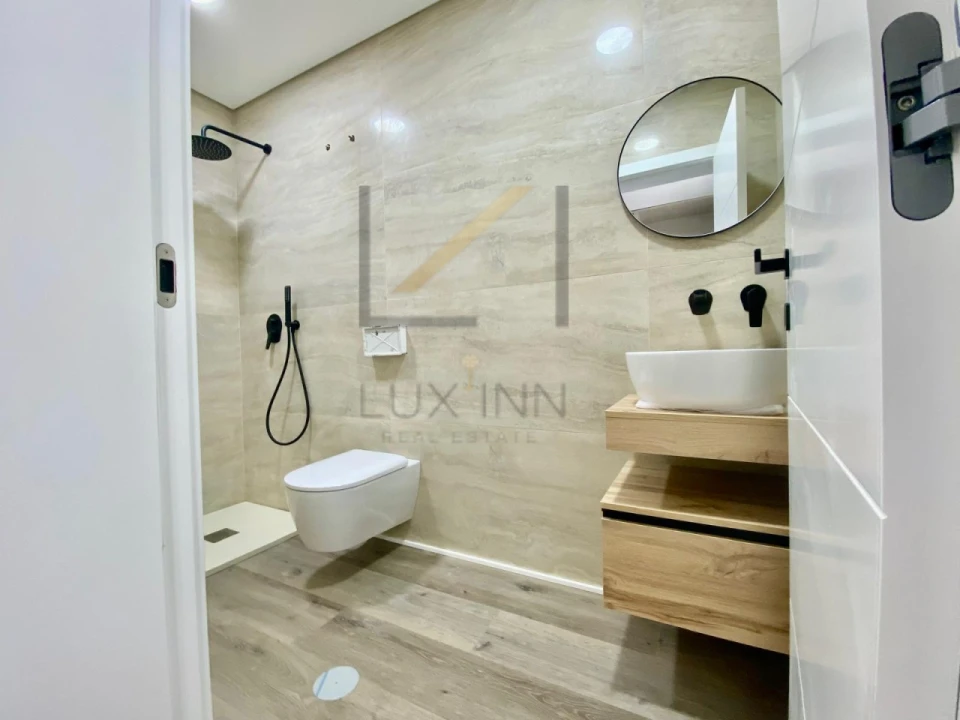 Moradia T4 para Venda em Agualva e Mira-Sintra Foto 33