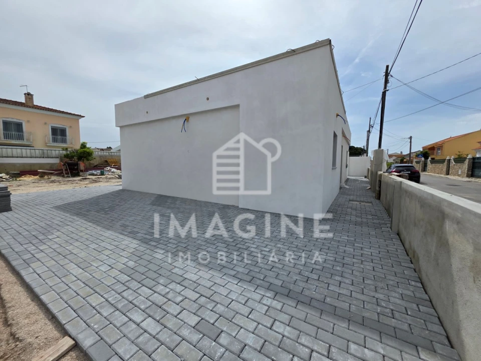 Moradia T3 para Venda em Quinta do Anjo Foto 41