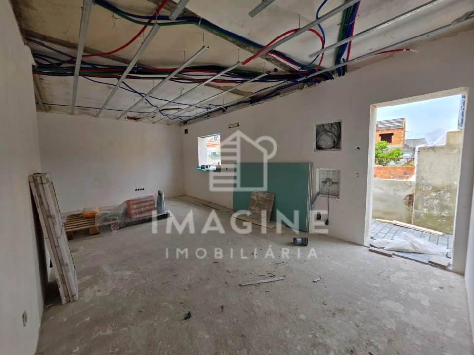 Moradia T3 para Venda em Quinta do Anjo Foto 46