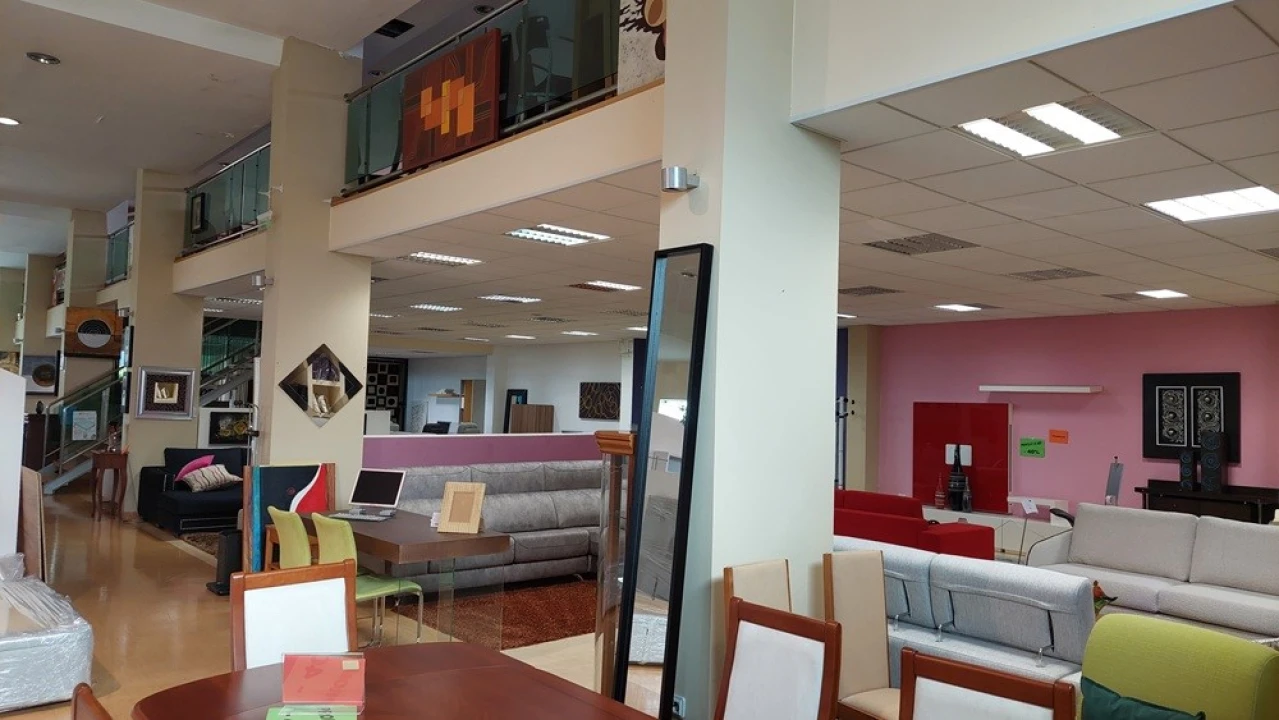 Armazém para Venda em Leiria, Pousos, Barreira e Cortes Foto 9